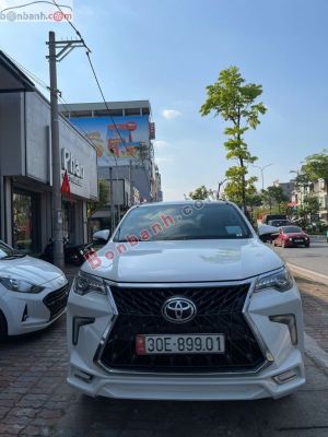 Xe Toyota Fortuner 2.7V 4x4 AT 2017