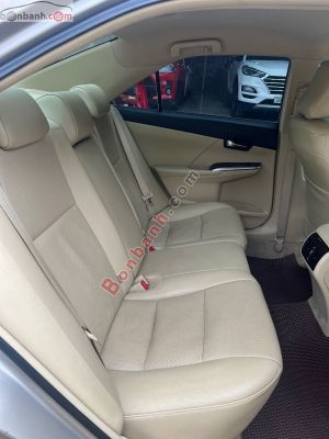 Xe Toyota Camry 2.0E 2016