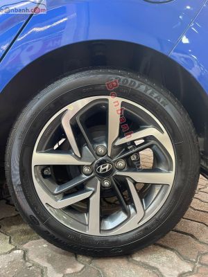 Xe Hyundai i10 1.2 AT 2022